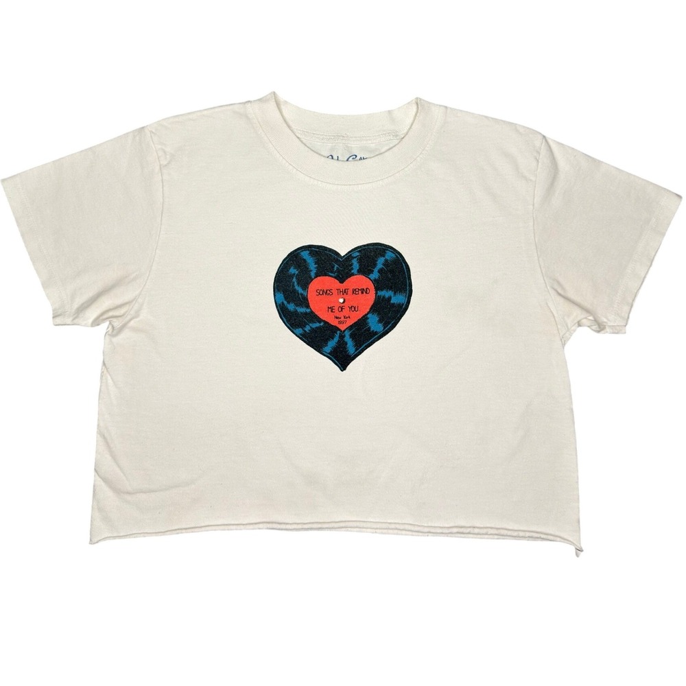 John Galt Crop Graphic Tee OS Cream Heart Vinyl